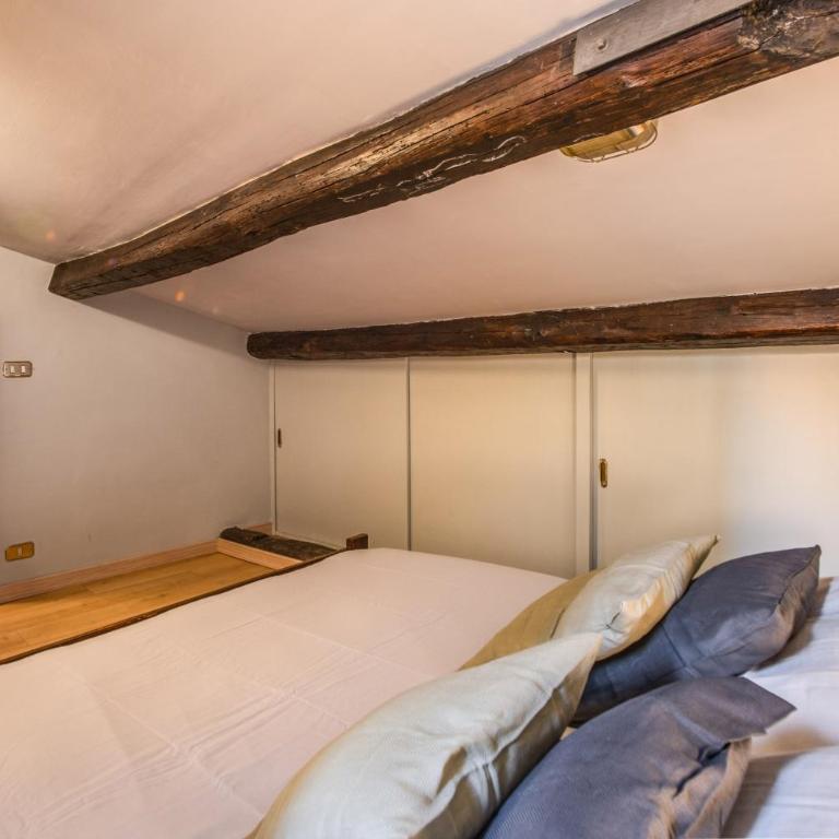 Sant'eligio attic with exclusive terrace campo di fiori - Appartamento con 2 Camere da Letto - 44