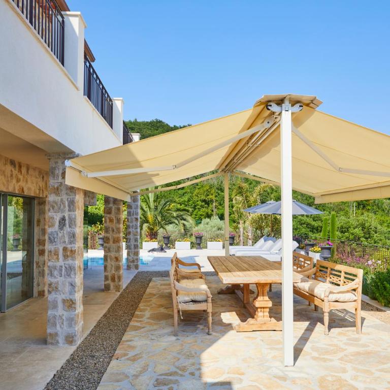 Villa Laurelis - 5*+ Luxury Provencal Villa - Villa - 5