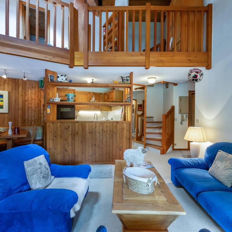 Duplex 3 Pièces avec Mezzanine, Centre de Val d'Isère, Proche des Pistes, Parking et Cheminée - Appartement 2 Chambres - 2