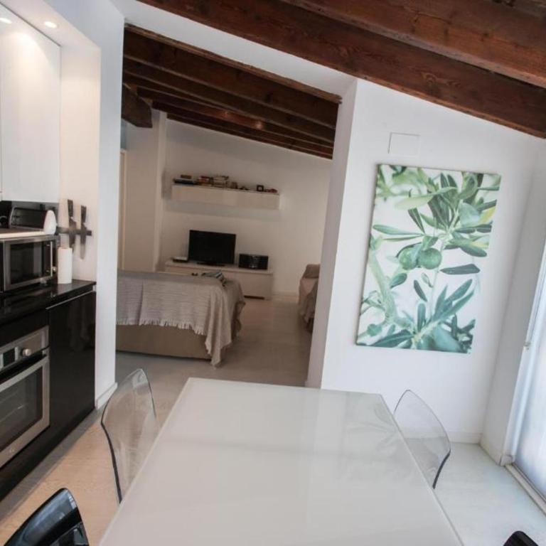 Atico Tapineria - One-Bedroom Apartment - 5