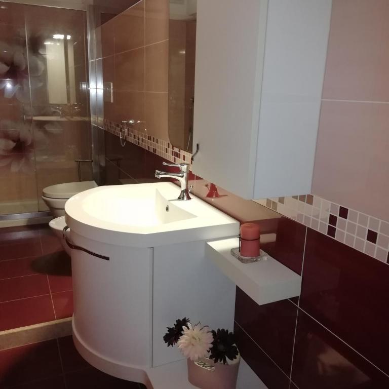 Casa Tevere - Appartamento con 2 Camere da Letto - 17
