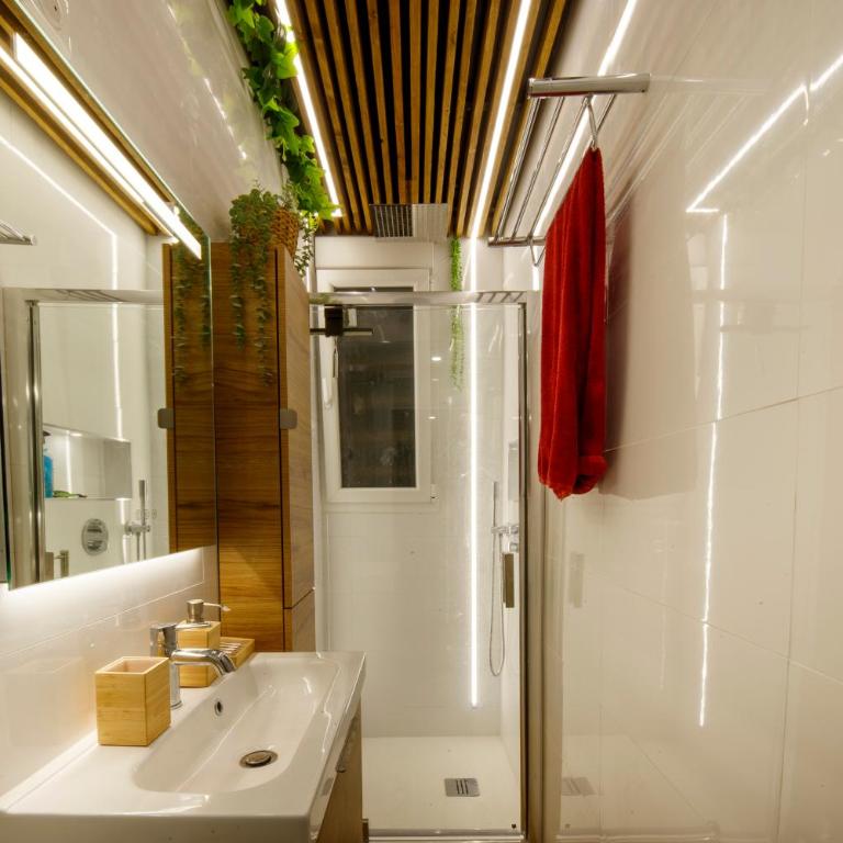 06K3 - La Pagoda Unique et atypique à 30 m de la mer - Appartement 1 Chambre - 6