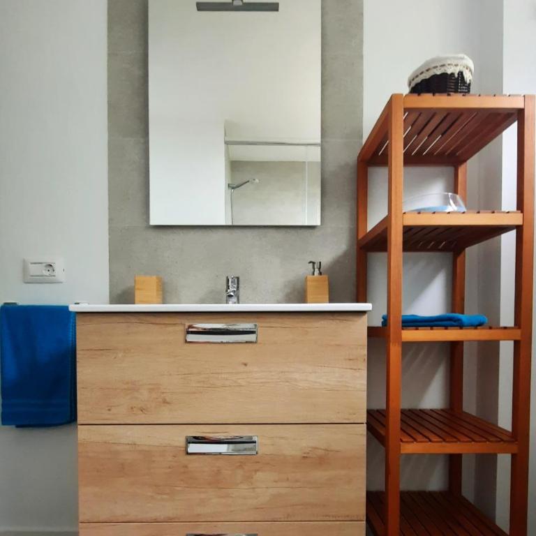 Piso céntrico, amplio, luminoso y familiar, con garaje según disponibilidad - Apartamento de 2 dormitorios - 16