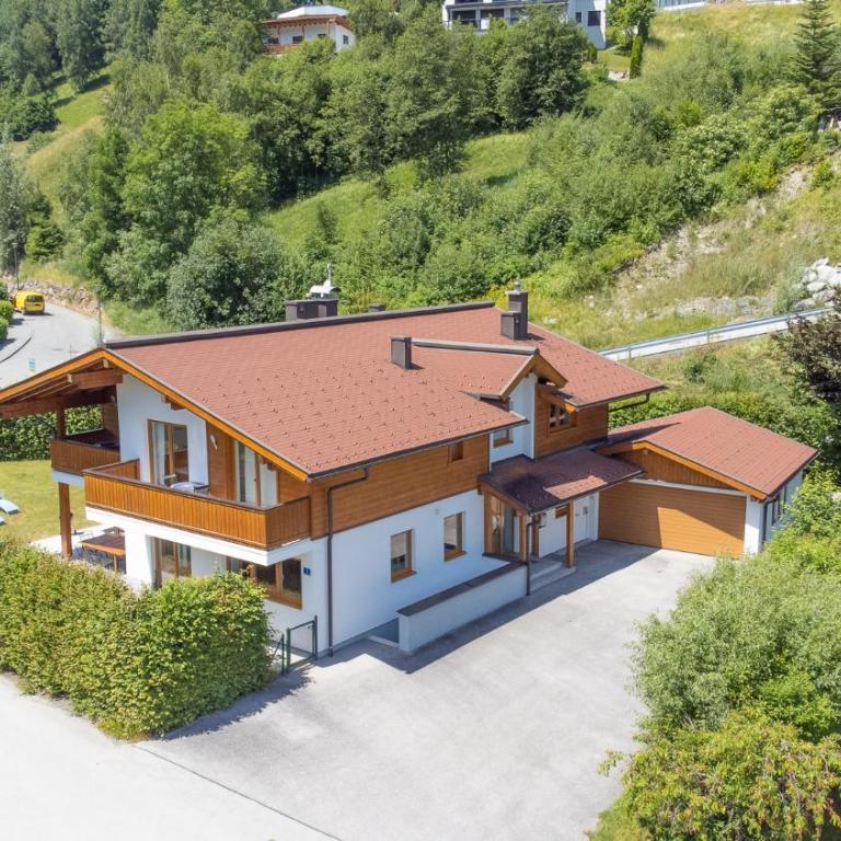 Kaprun Biggest Chalet Helen - 5 Bedrooms, 7 Bathrooms, Air Condition - Haus mit 5 Schlafzimmern - 1