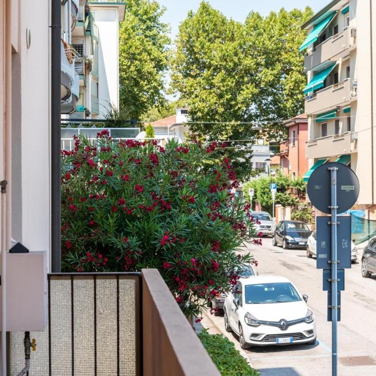 Monti Guesthouse - Monolocale con Terrazza - 32