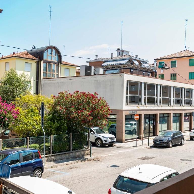 Monti Guesthouse - Monolocale con Terrazza - 33