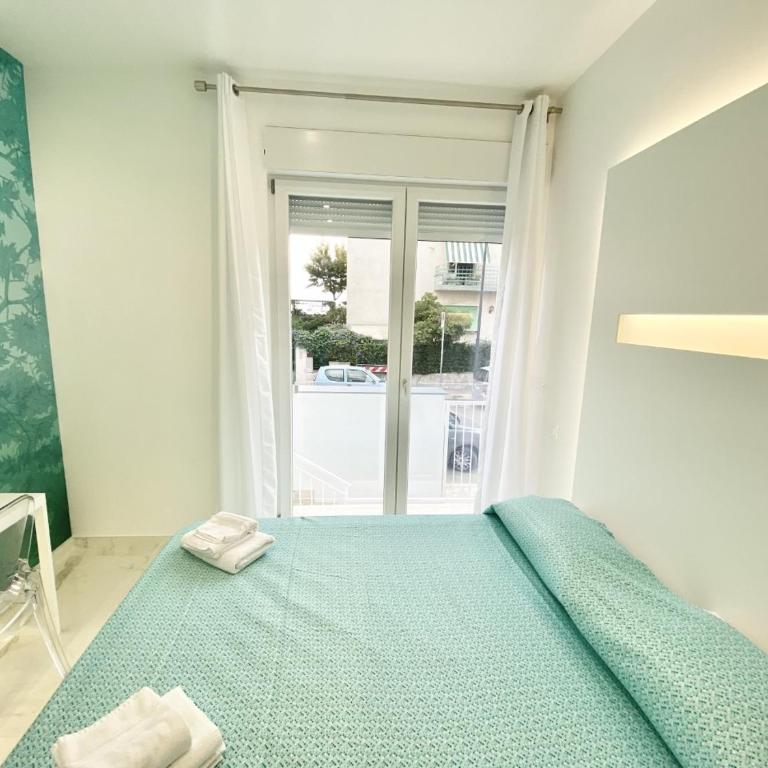 IL VIAGGIATORE RELAIS SUL MARE - Camera Queen Standard - 2