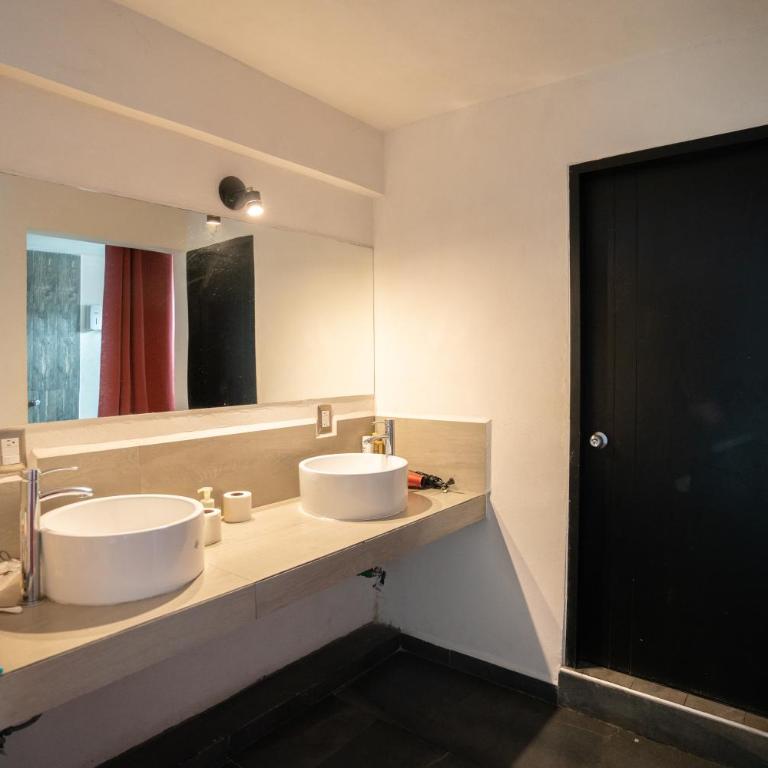 Villa Palaxs - Standard Family Room - 1