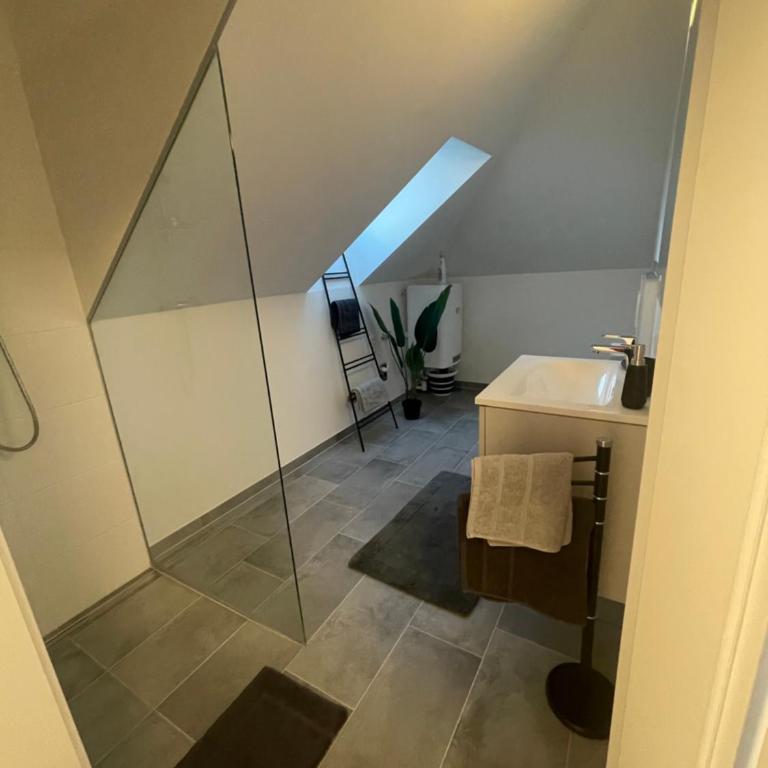 Sorinas Home - Comfortable Apartment near Graz - Free Parking - Apartment mit 1 Schlafzimmer - 4