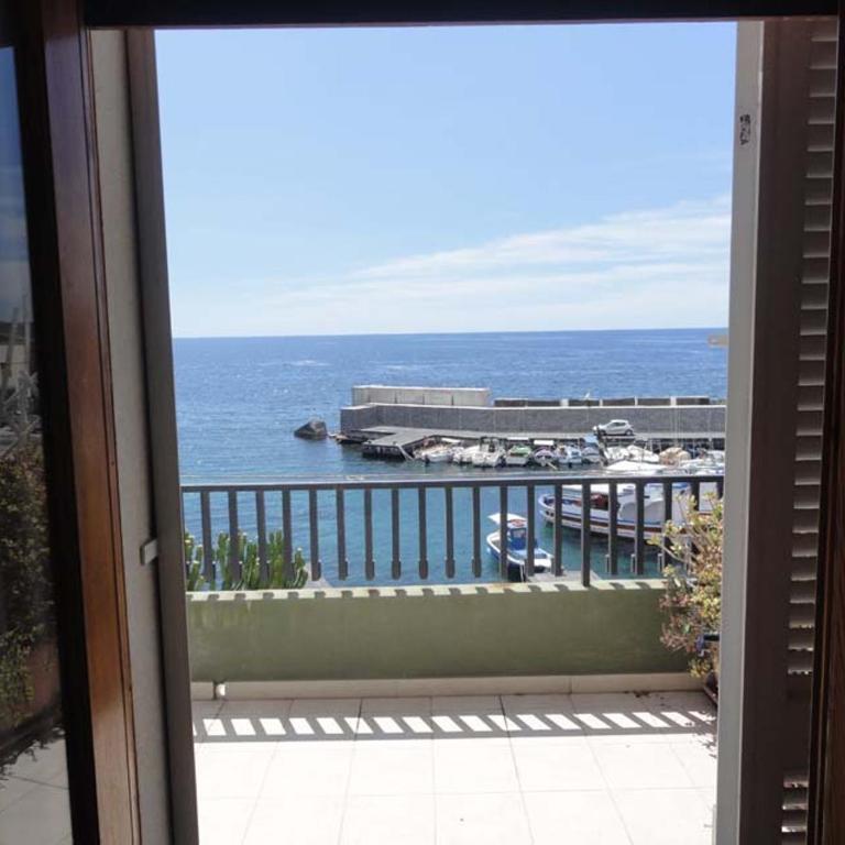 Acirealevacanze - Romantica Camera sul Mare - Appartamento Monolocale con Vista Mare - 2