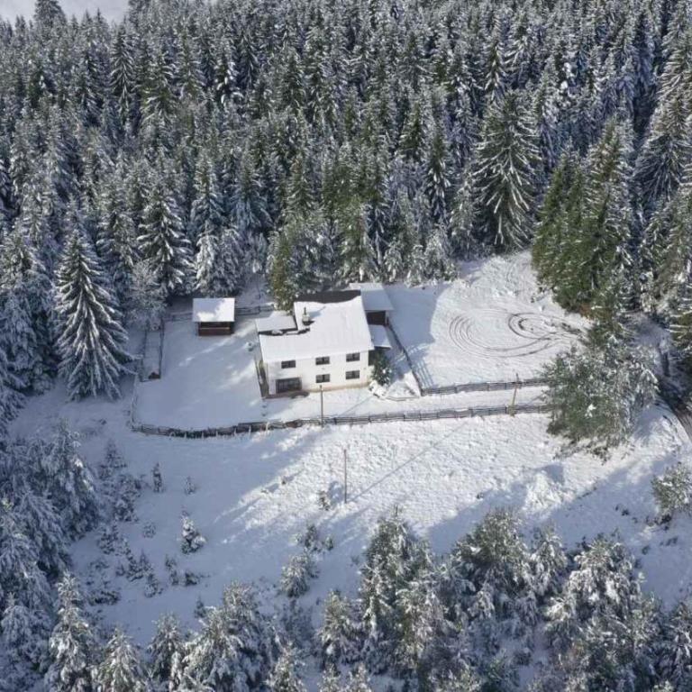 Kuca za odmor E BAS TU - Three-Bedroom House - 1