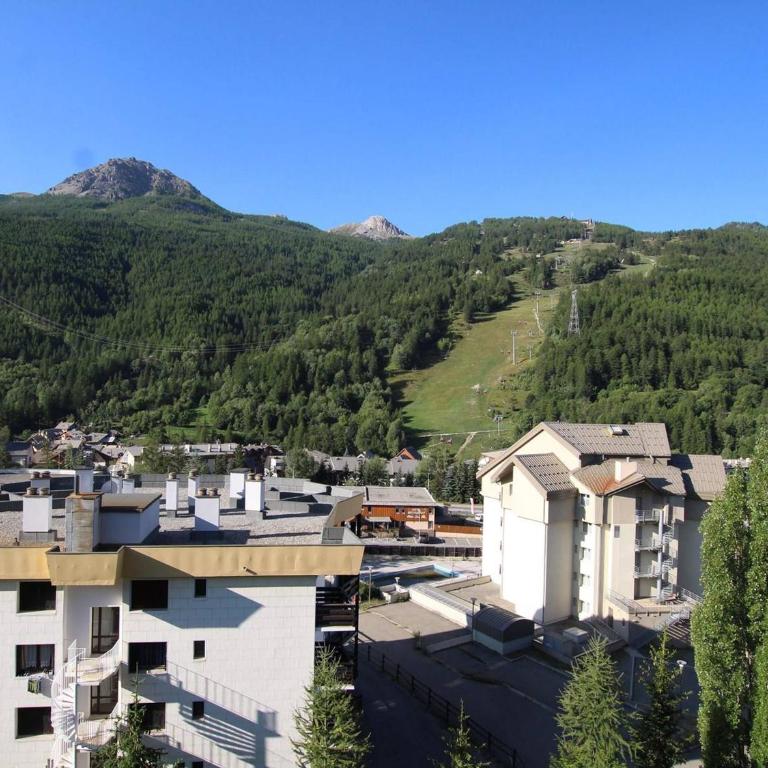 Location idéale, 4 pers à Serre-Chevalier, proche pistes, balcon, TV, coin nuit et casier à ski - Appartement 1 Chambre - 5
