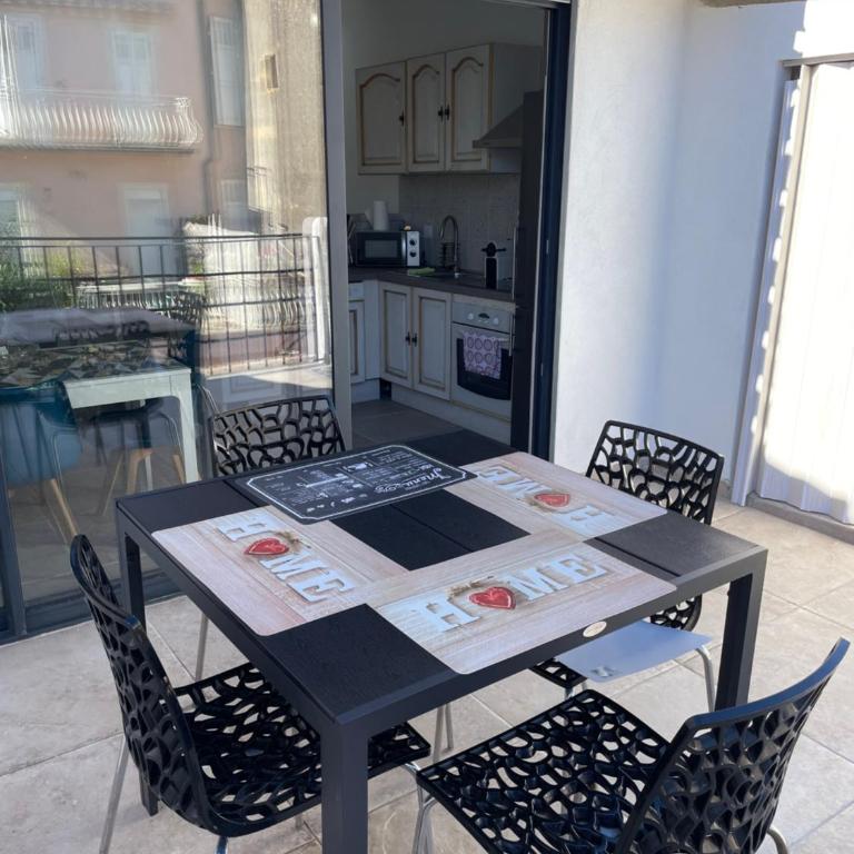 Duplex 2 chambres, avec terrasse - Soleil Levant La Ciotat - Apartment mit 2 Schlafzimmern - 4