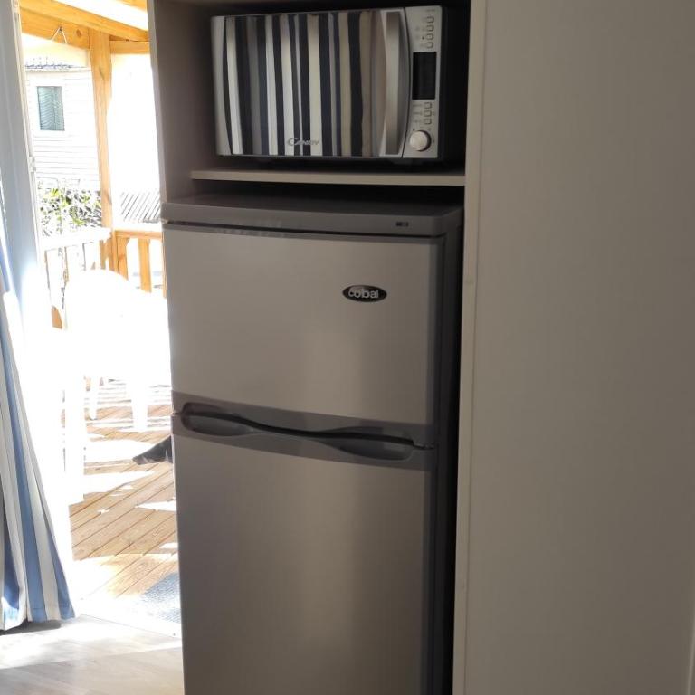 MOBIL HOME 6 personnes TOUT CONFORT - Maison 2 Chambres - 8