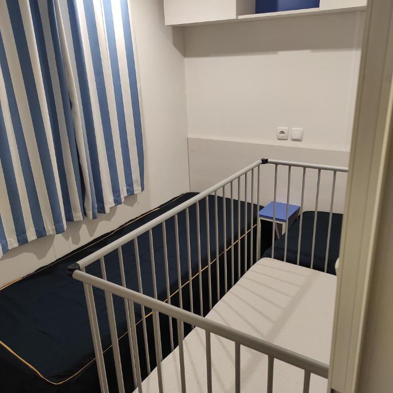 MOBIL HOME 6 personnes TOUT CONFORT - Maison 2 Chambres - 7