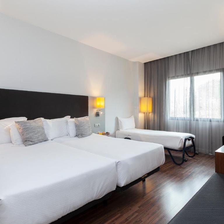 Hotel Palau de Bellavista Girona by URH - Habitación Doble con cama supletoria - 1 o 2 camas - 1