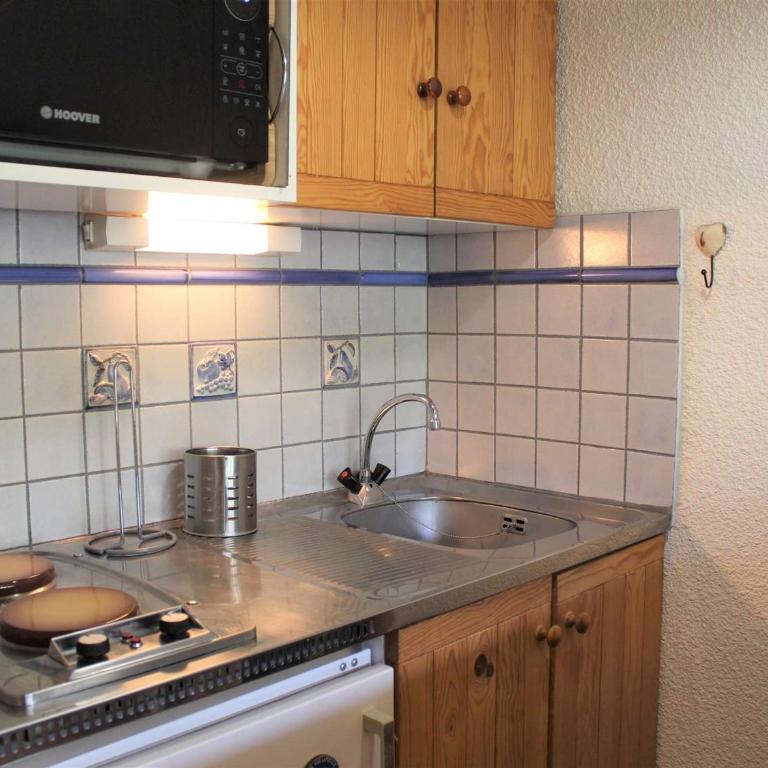 Studio Vars Les Claux, balcon, parking, 200m des pistes - FR-1-330B-197 - Appartamento - 6
