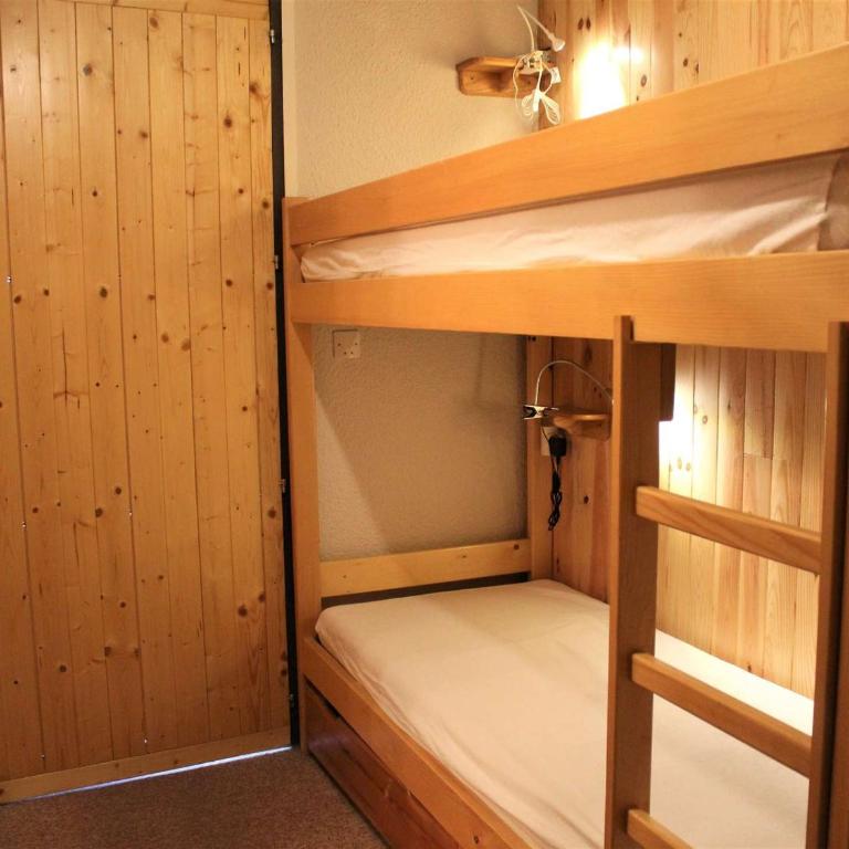 Studio Vars Les Claux, balcon, parking, 200m des pistes - FR-1-330B-197 - Appartamento - 10