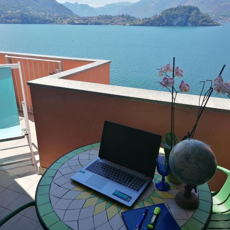 Blu Panorama belvedere lago di Como - Appartamento con Vista Lago - 12
