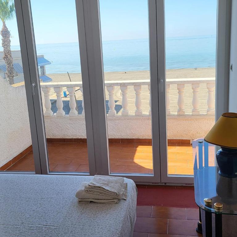 Casa Primera Linea Playa Tamarit (Santa Pola) - Casa de 4 dormitorios - 25