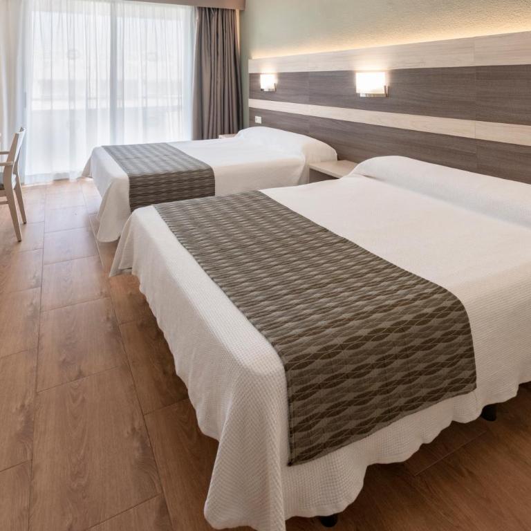 4R Playa Park - Chambre Quadruple (2 Adultes + 2 Enfants) - 2