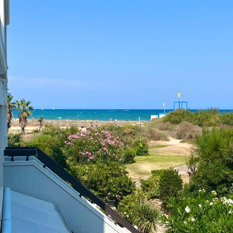 Appartement entre la lagune et la mer avec piscine, direct plage, vue partielle mer - One-Bedroom Apartment - 2