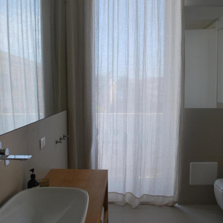 Palazzo Del Cavaliere - Camera Matrimoniale Deluxe con Balcone e Vista Mare - 9