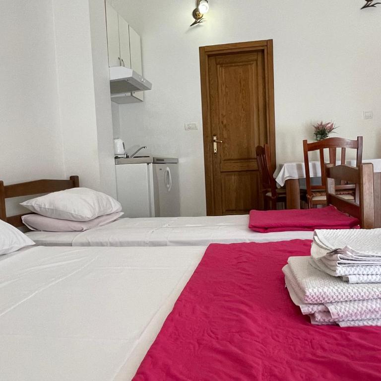 Apartments Milano - Studio with Terrace - 6
