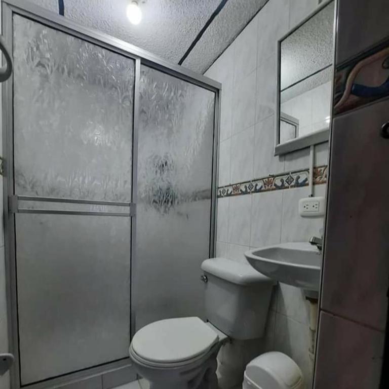 APARTAMENTO CON VISTA A LAS MONTAÑAS CAPACIDAD 6 PERSONAS SECTOR VILLAMARIA - Apartamento de 3 dormitorios - 3