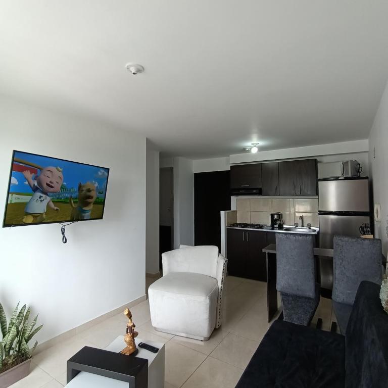 Martin hermoso lugar con vista a las montañas y piscina - Apartamento con vistas a las montañas - 4