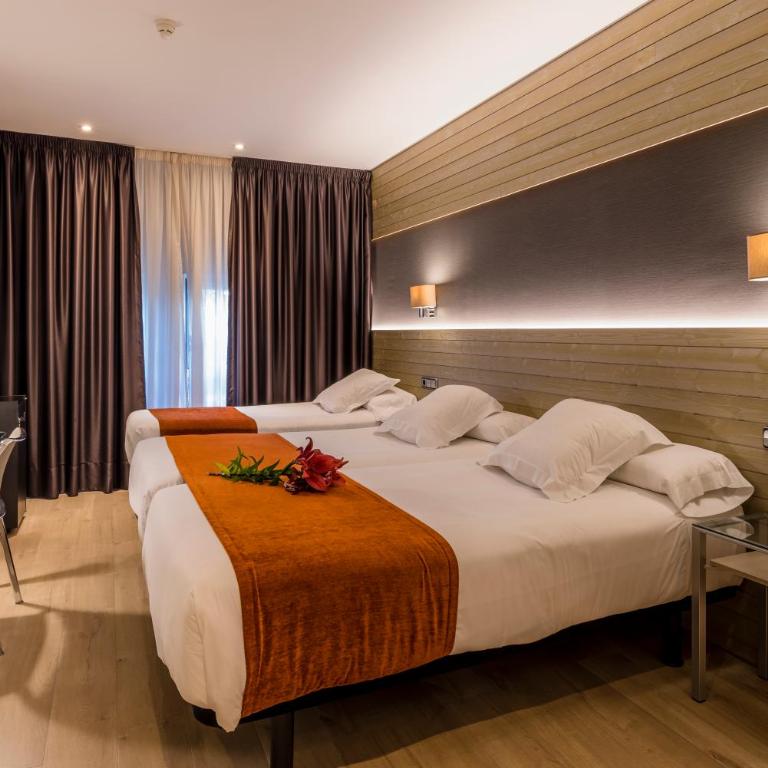 Hotel Avenida - Habitación Triple - 3