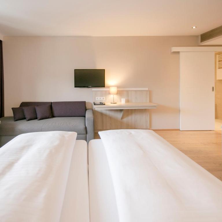 Hotel Sailer - Camera Tripla Comfort - 12
