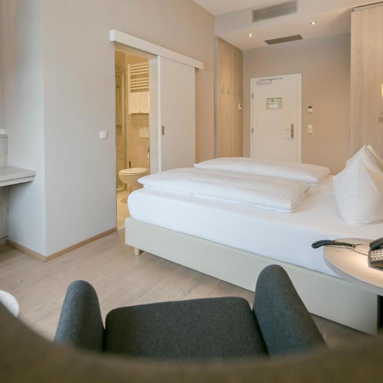 Hotel Sailer - Camera Comfort Economy - 7