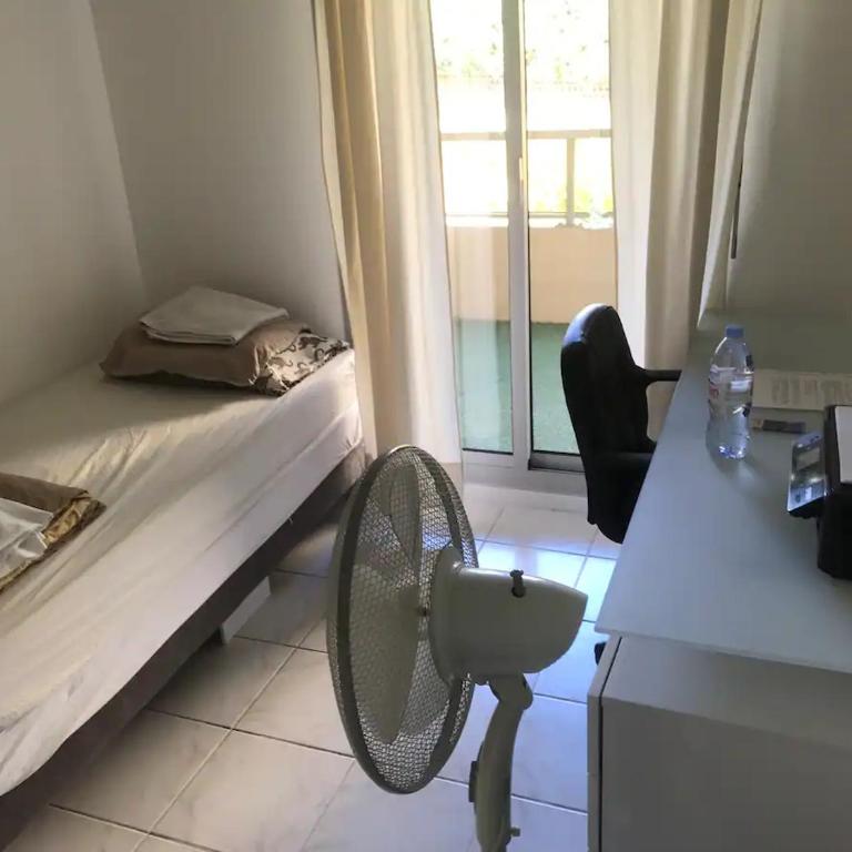 APPARTEMENT ENTIER dans une résidence privée avec gardien, piscine et aire de jeux pour enfants - Appartement 1 Chambre - 3
