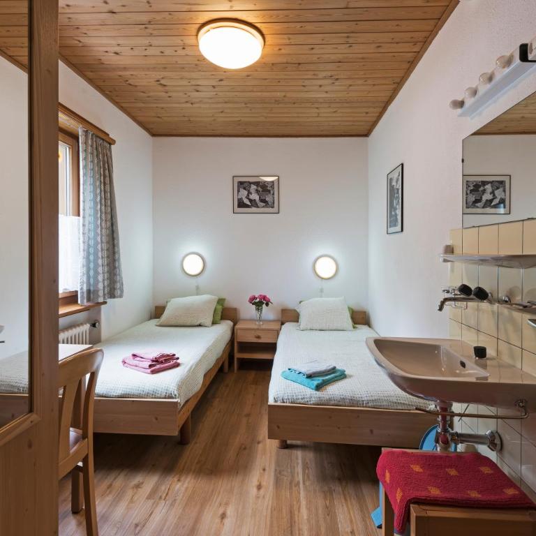 B&B Pranzaira, Strada Cantonale 211, Vicosoprano - Doppelzimmer mit Gemeinschaftsbad - 3