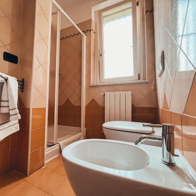 Appartamento Incantevole a 100metri dal mare e accanto alla Pista Ciclabile - Appartamento Deluxe con 1 Camera da Letto e Vista Giardino - 28