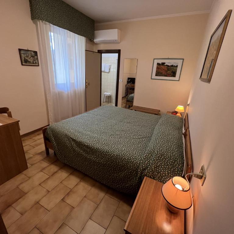 Viole Country Hotel - Camera Matrimoniale Economy - 3