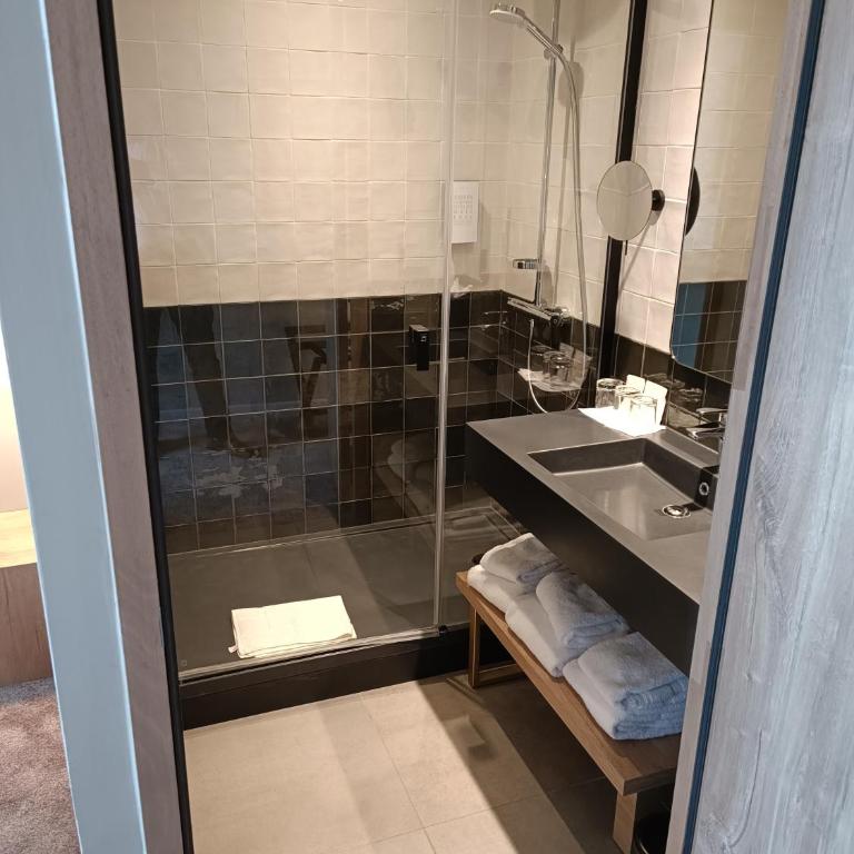 Golden Tulip Reims Bezannes - Chambre Standard avec 2 Lits Simples - 2