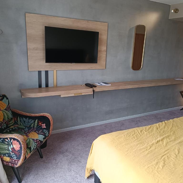 Golden Tulip Reims Bezannes - Chambre Standard avec 1 Lit King-Size - 4