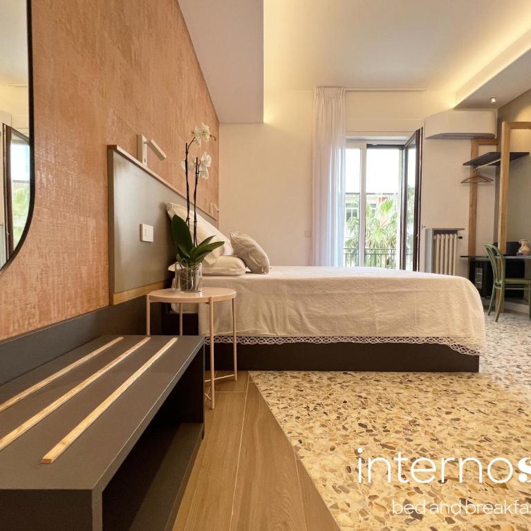Interno Sei B&B - Camera Matrimoniale con Balcone - 19