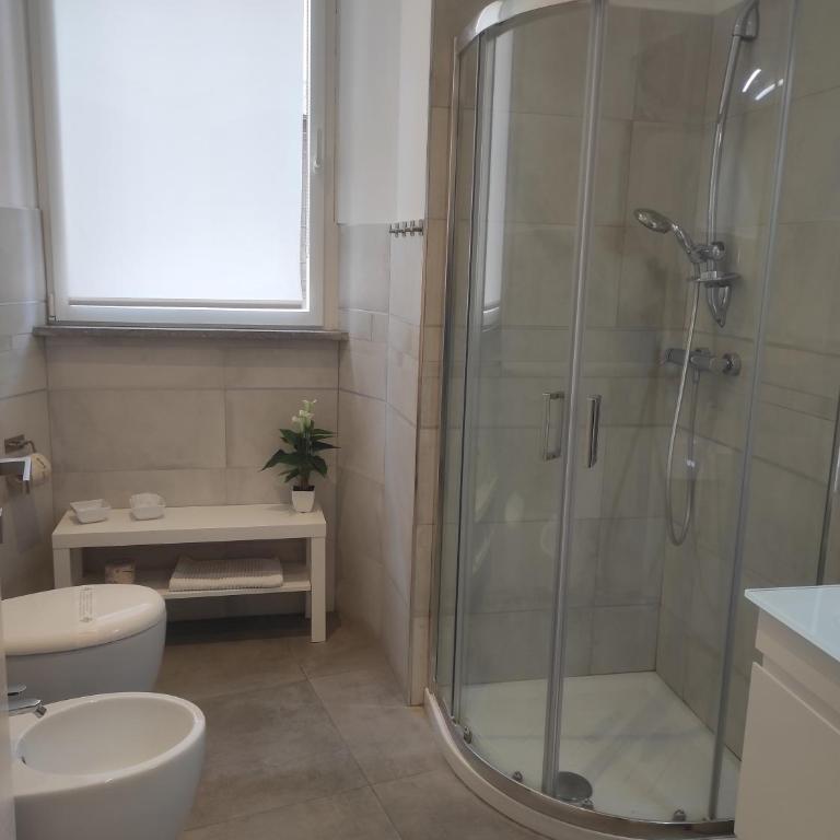 Palazzo Verdi Holiday Viterbo - Camera Quadrupla con Bagno Privato - 6