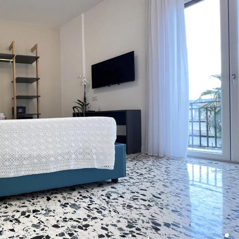 Interno Sei B&B - Camera Matrimoniale con Balcone - 22