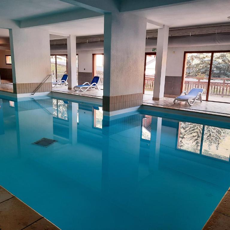T2/3 6pers & pied des pistes & piscine chauffée - Appartement 2 Chambres - 1
