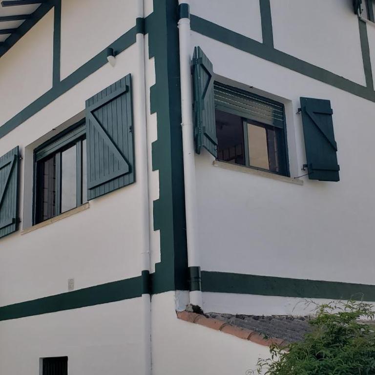 Casa Vasca - Four-Bedroom House - 13