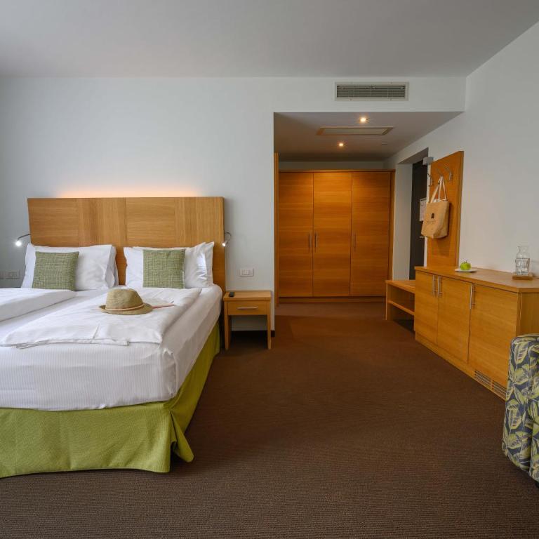 Active & Family Hotel Gioiosa - Camera Matrimoniale Comfort con Balcone - 5