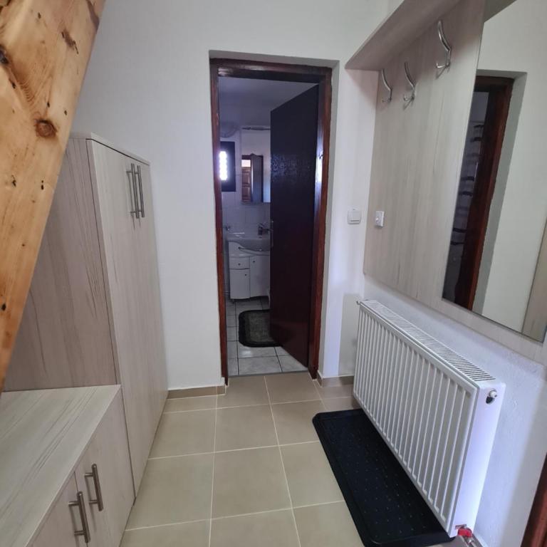 Valentina Vikendica Divcibare - Kuća sa 2 Spavaće Sobe - 5