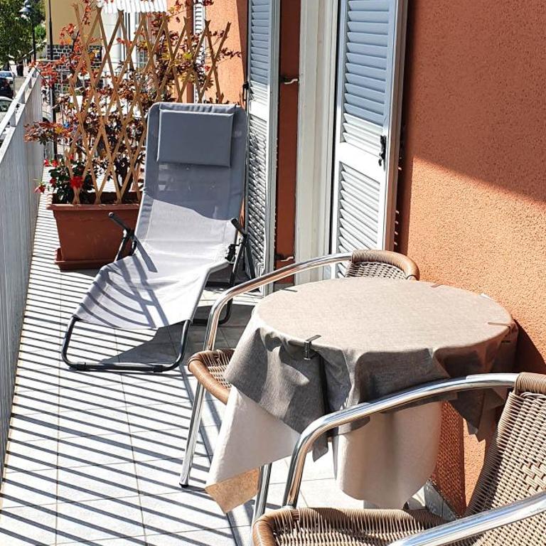 Zweizimmer-Wohnung mit Parkgarage - Apartment mit 1 Schlafzimmer - 5