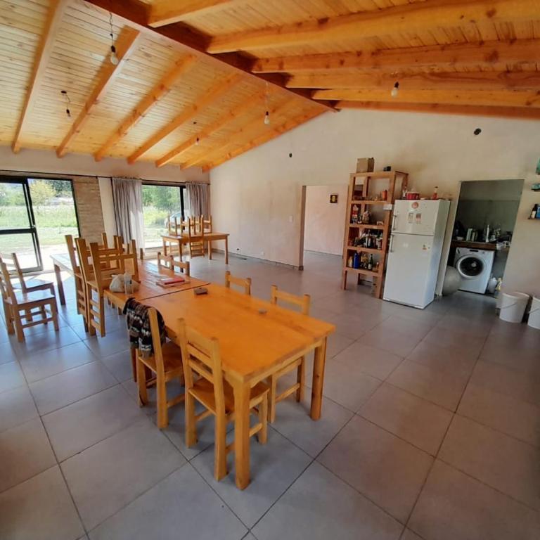 PUERTO HOSTEL - Habitación Cuádruple - vistas al jardín - 7