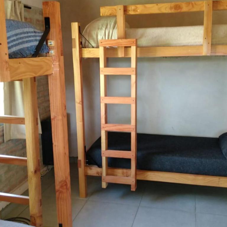 PUERTO HOSTEL - Habitación Cuádruple - vistas al jardín - 10