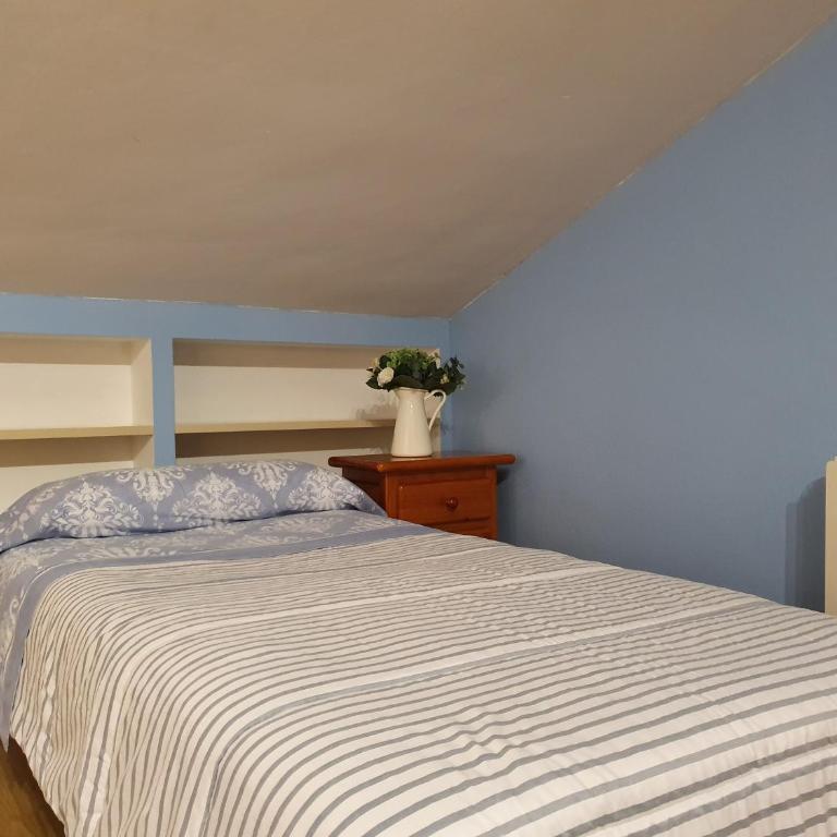 Ático muy luminoso con Parking, - Apartamento de 1 dormitorio - 10